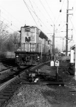 NJT GP40P 4102